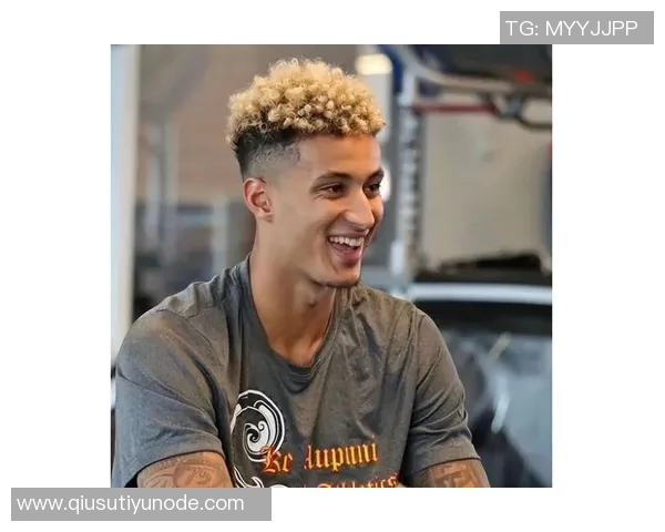 雄鹿对阵活塞库兹马状态回暖有望助力球队争胜